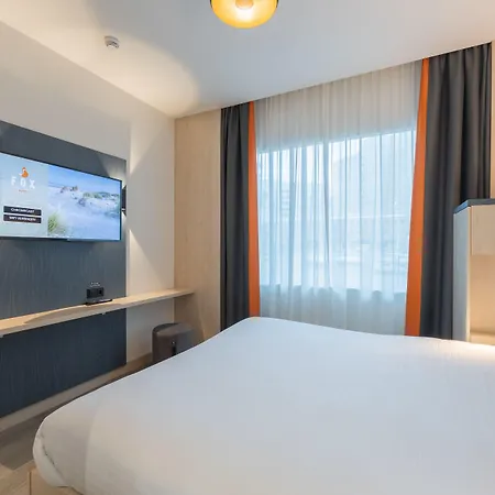 Fox Scheveningen Hotell 2*