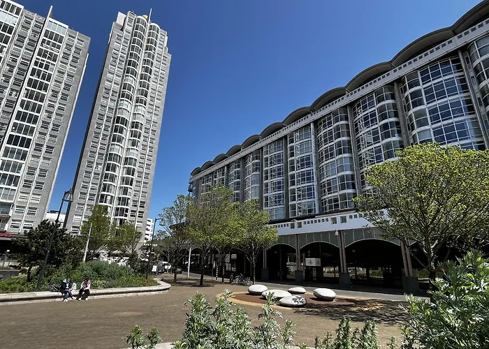 Fox Scheveningen فندق لاهاي